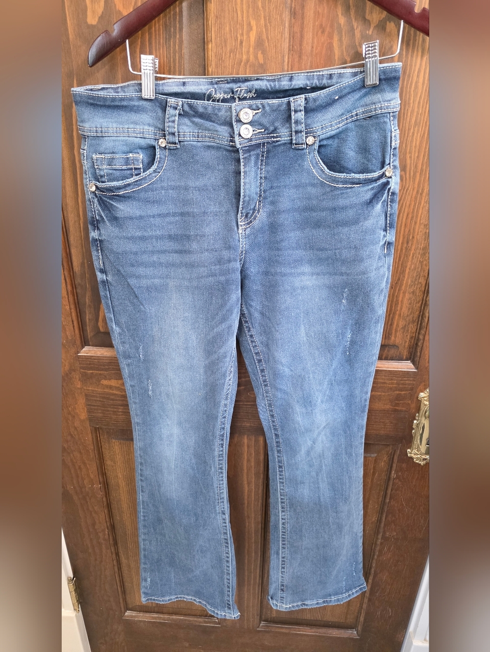 Women's Classic Flare Jeans in Medium Blue -SZ 10